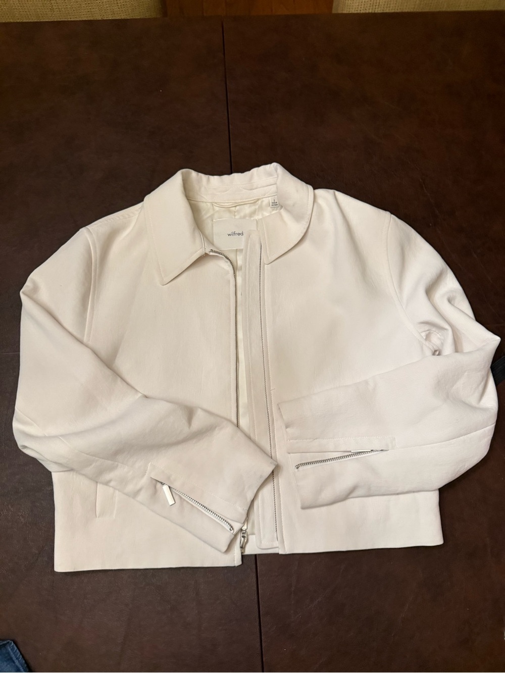 Wifred small Off-White Cropped Zip Jacket